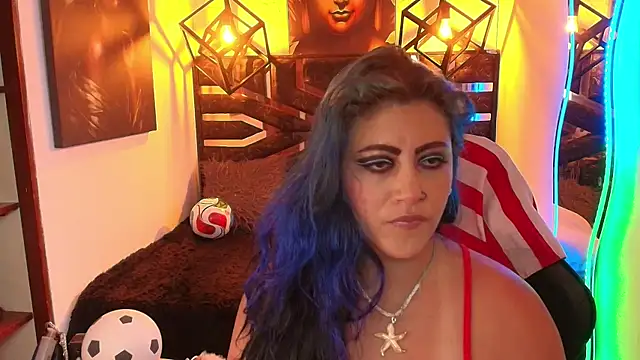 scarleth blue online show from 06-25-26, 07:07