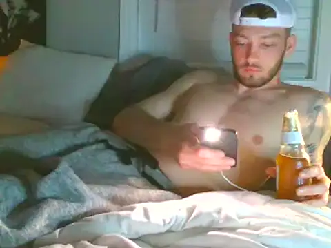 Snapshot of rickyslick123 chatting on 02-27-25, 07:34 rickyslick123 online show from 02-27-25, 07:34