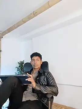 wagz online show from 10-31-25, 01:12