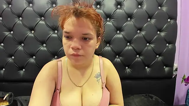 Snapshot of MelanyCarter18 chatting on 09-20-25, 12:50 MelanyCarter18 online show from 09-20-25, 12:50