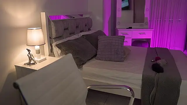 Snapshot of Camilaa_bueno chatting on 12-22-24, 10:25 Camilaa bueno online show from 12-22-24, 10:25