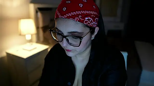 Snapshot of Camilaa_bueno chatting on 01-31-26, 11:25 Camilaa bueno online show from 01-31-26, 11:25