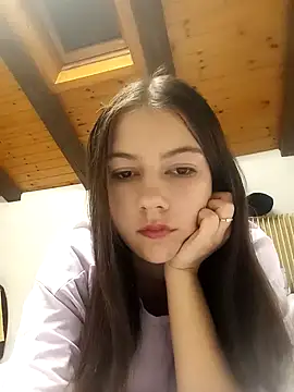 Snapshot of ella_grays chatting on 12-03-24, 06:49 ella grays online show from 12-03-24, 06:49