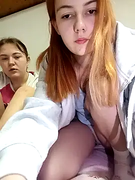 Snapshot of ella_grays chatting on 02-03-25, 08:13 ella grays online show from 02-03-25, 08:13
