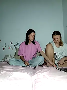 ella grays online show from 04-29-26, 05:30