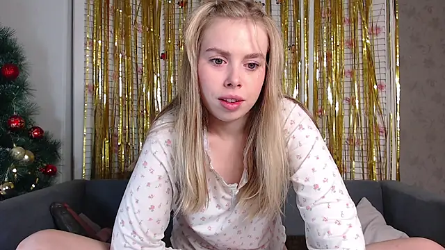 Snapshot of sofiaa_here chatting on 01-06-26, 12:25 sofiaa here online show from 01-06-26, 12:25