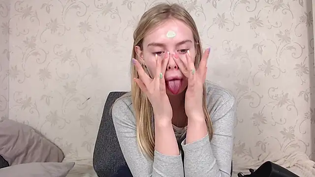 Snapshot of sofiaa_here chatting on 03-12-26, 12:39 sofiaa here online show from 03-12-26, 12:39