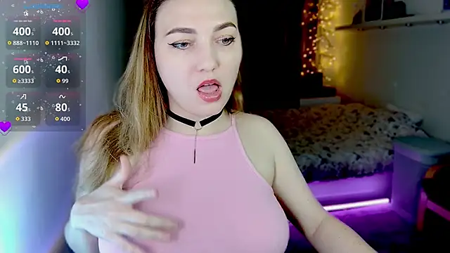 Snapshot of atlantis_s chatting on 11-22-25, 07:35 atlantis s online show from 11-22-25, 07:35