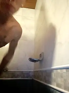 Snapshot of FlacoDani chatting on 02-18-26, 04:58 FlacoDani online show from 02-18-26, 04:58