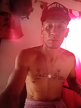 Snapshot of FlacoDani chatting on 03-17-26, 01:47 FlacoDani online show from 03-17-26, 01:47