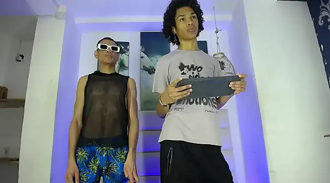 Kendall Vergara online show from 12-04-24, 07:34