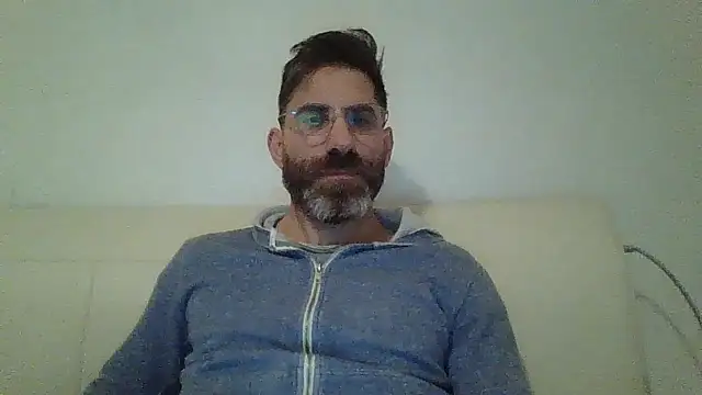 Snapshot of alcatraz009 chatting on 12-04-24, 02:42 alcatraz009 online show from 12-04-24, 02:42
