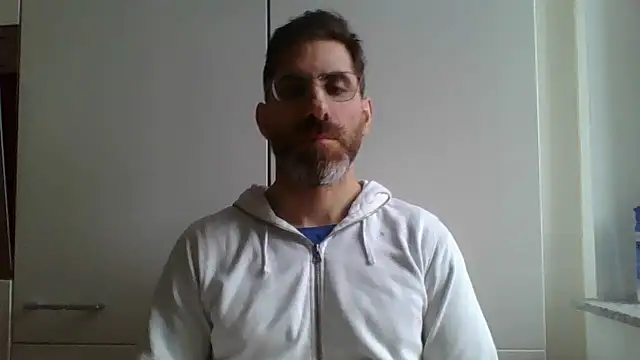 Snapshot of alcatraz009 chatting on 01-27-25, 08:18 alcatraz009 online show from 01-27-25, 08:18