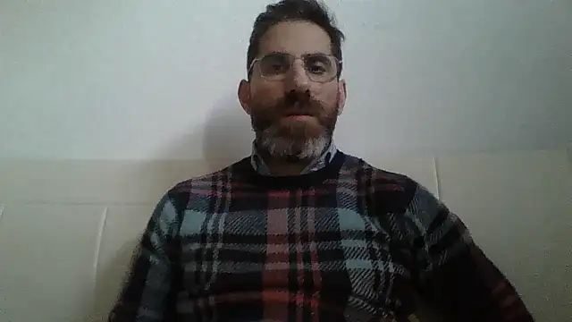 Snapshot of alcatraz009 chatting on 02-04-25, 04:08 alcatraz009 online show from 02-04-25, 04:08