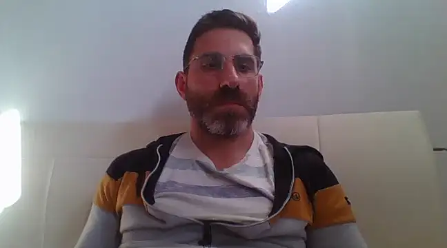 Snapshot of alcatraz009 chatting on 03-09-25, 02:21 alcatraz009 online show from 03-09-25, 02:21