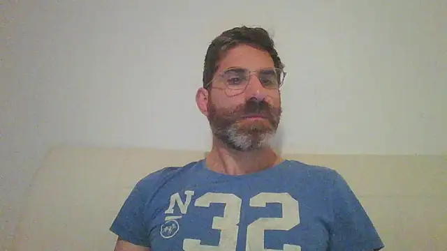 Snapshot of alcatraz009 chatting on 10-03-25, 04:42 alcatraz009 online show from 10-03-25, 04:42