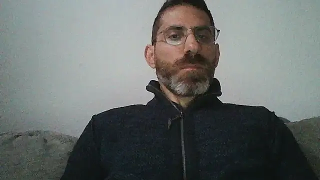 Snapshot of alcatraz009 chatting on 10-20-25, 06:36 alcatraz009 online show from 10-20-25, 06:36
