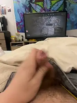 Snapshot of stev3w chatting on 02-13-25, 02:20 stev3w online show from 02-13-25, 02:20