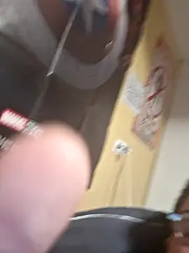 Snapshot of stev3w chatting on 09-11-25, 05:29 stev3w online show from 09-11-25, 05:29