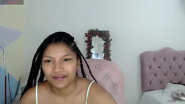 Snapshot of elly_willis chatting on 12-29-24, 08:04 elly willis online show from 12-29-24, 08:04