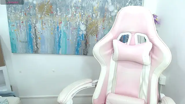 Snapshot of elly_willis chatting on 02-22-25, 09:48 elly willis online show from 02-22-25, 09:48