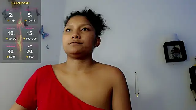 Snapshot of elly_willis chatting on 03-04-25, 09:00 elly willis online show from 03-04-25, 09:00