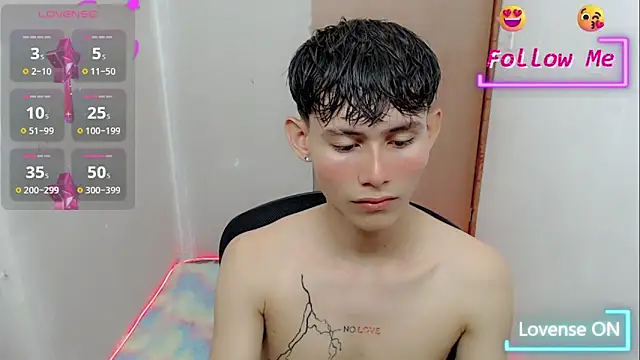 tanjiro cute online show from 01-15-25, 02:27