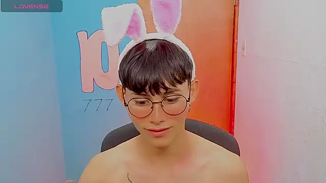 Snapshot of tanjiro_cute chatting on 05-14-26, 04:08 tanjiro cute online show from 05-14-26, 04:08