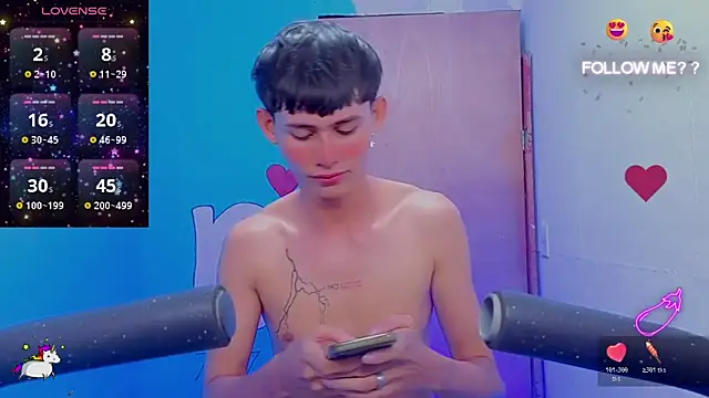 Snapshot of tanjiro_cute chatting on 06-07-26, 04:05 tanjiro cute online show from 06-07-26, 04:05