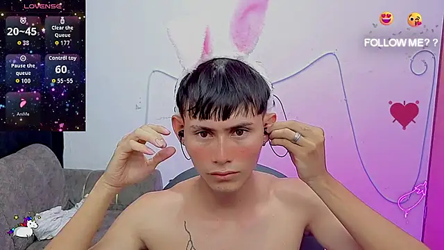 tanjiro cute online show from 07-28-26, 03:57