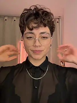 Snapshot of Chriss_gomez2 chatting on 03-19-26, 05:22 Chriss gomez2 online show from 03-19-26, 05:22