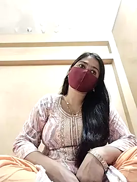 Snapshot of Magical_Girl- chatting on 03-05-25, 10:00 Magical Girl- online show from 03-05-25, 10:00