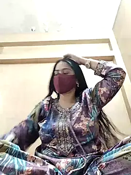 Snapshot of Magical_Girl- chatting on 03-08-25, 06:43 Magical Girl- online show from 03-08-25, 06:43