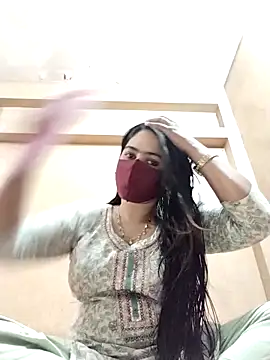 Snapshot of Magical_Girl- chatting on 03-22-25, 02:48 Magical Girl- online show from 03-22-25, 02:48