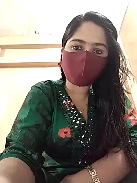 Snapshot of Magical_Girl- chatting on 03-23-25, 03:32 Magical Girl- online show from 03-23-25, 03:32