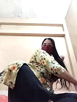 Snapshot of Magical_Girl- chatting on 09-10-25, 04:23 Magical Girl- online show from 09-10-25, 04:23