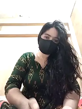 Snapshot of Magical_Girl- chatting on 10-05-25, 04:00 Magical Girl- online show from 10-05-25, 04:00