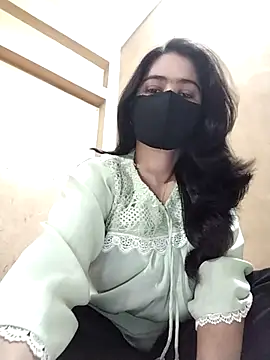 Snapshot of Magical_Girl- chatting on 11-29-25, 03:42 Magical Girl- online show from 11-29-25, 03:42