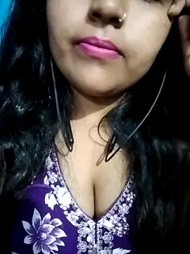 Love-Veronica online show from 02-25-26, 12:59