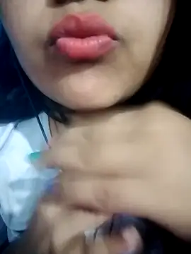 Love-Veronica online show from 03-25-26, 09:37