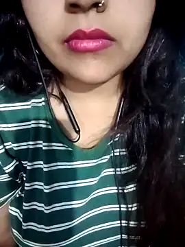 Love-Veronica online show from 04-27-26, 11:41