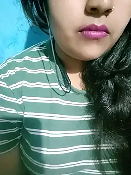 Love-Veronica online show from 06-16-26, 07:05