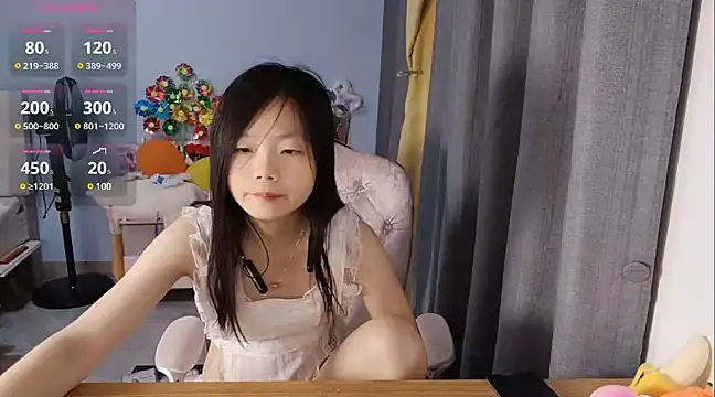 Snapshot of Lena-yyds chatting on 03-14-25, 01:35 Lena-yyds online show from 03-14-25, 01:35