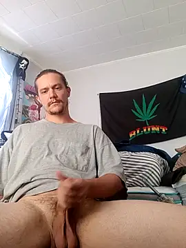 Snapshot of ChuckyyDee chatting on 09-13-25, 08:08 ChuckyyDee online show from 09-13-25, 08:08