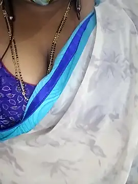 Sexy Radhikaa online show from 11-08-25, 05:07