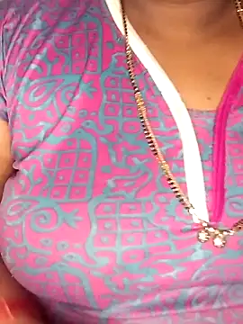 Sexy Radhikaa online show from 11-21-25, 04:33