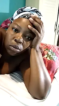 Snapshot of curvyloneah75 chatting on 01-24-25, 09:39 curvyloneah75 online show from 01-24-25, 09:39