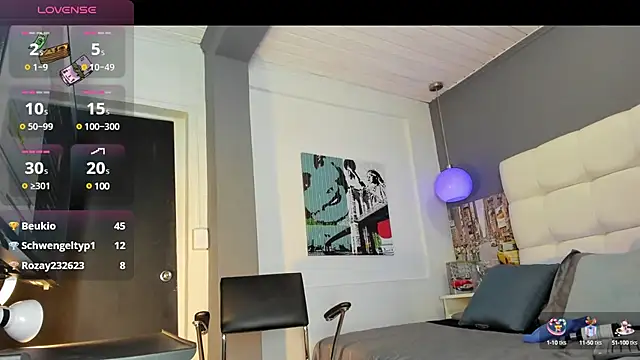 Snapshot of Pandora_Rey2 chatting on 03-18-25, 04:26 Pandora Rey2 online show from 03-18-25, 04:26