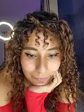 Snapshot of varenkaivanova_22 chatting on 12-08-24, 11:03 varenkaivanova 22 online show from 12-08-24, 11:03