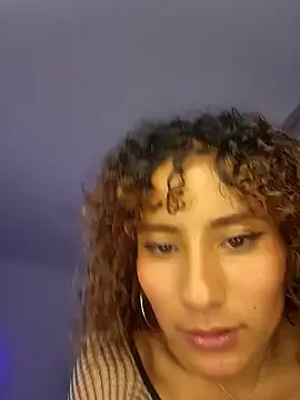Snapshot of varenkaivanova_22 chatting on 12-09-24, 07:17 varenkaivanova 22 online show from 12-09-24, 07:17